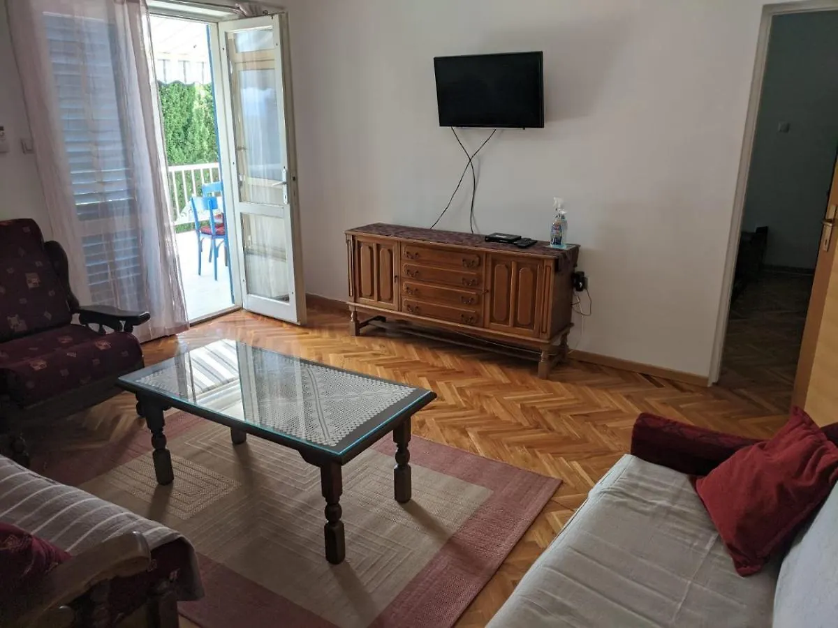 Apartments With A Parking Space Selce, Crikvenica - 15244 Croatia