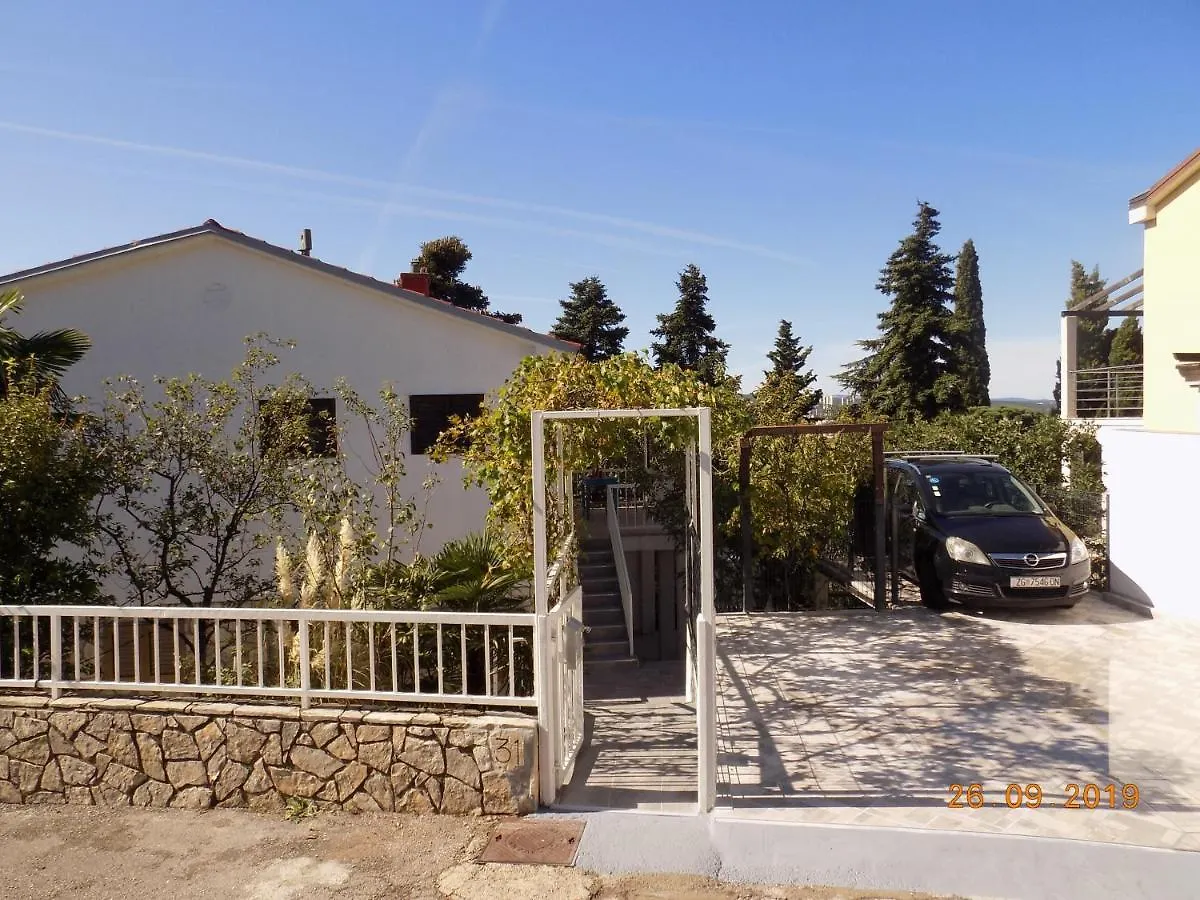 Apartments With A Parking Space Selce, Crikvenica - 15244 Selce